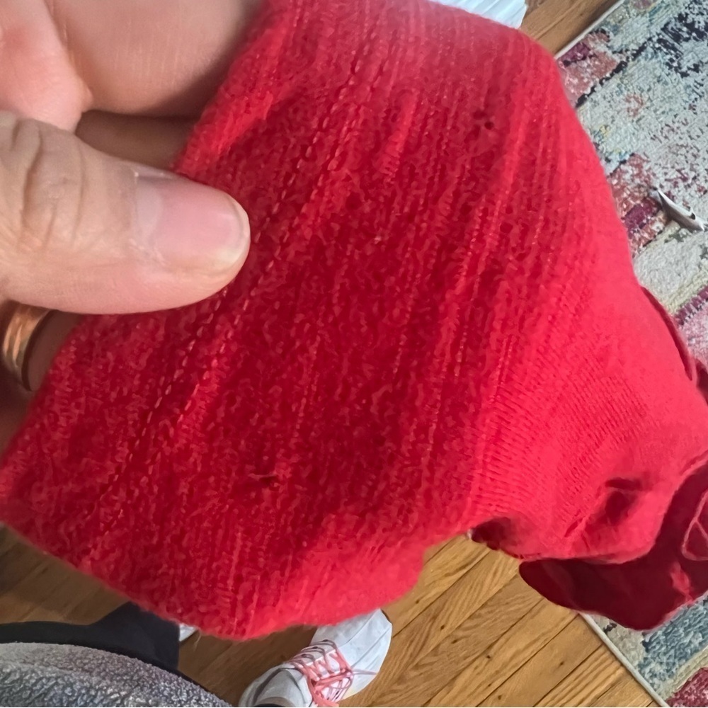 Talbots Women's Red Ruffled Top size L - Picture 6 of 6
